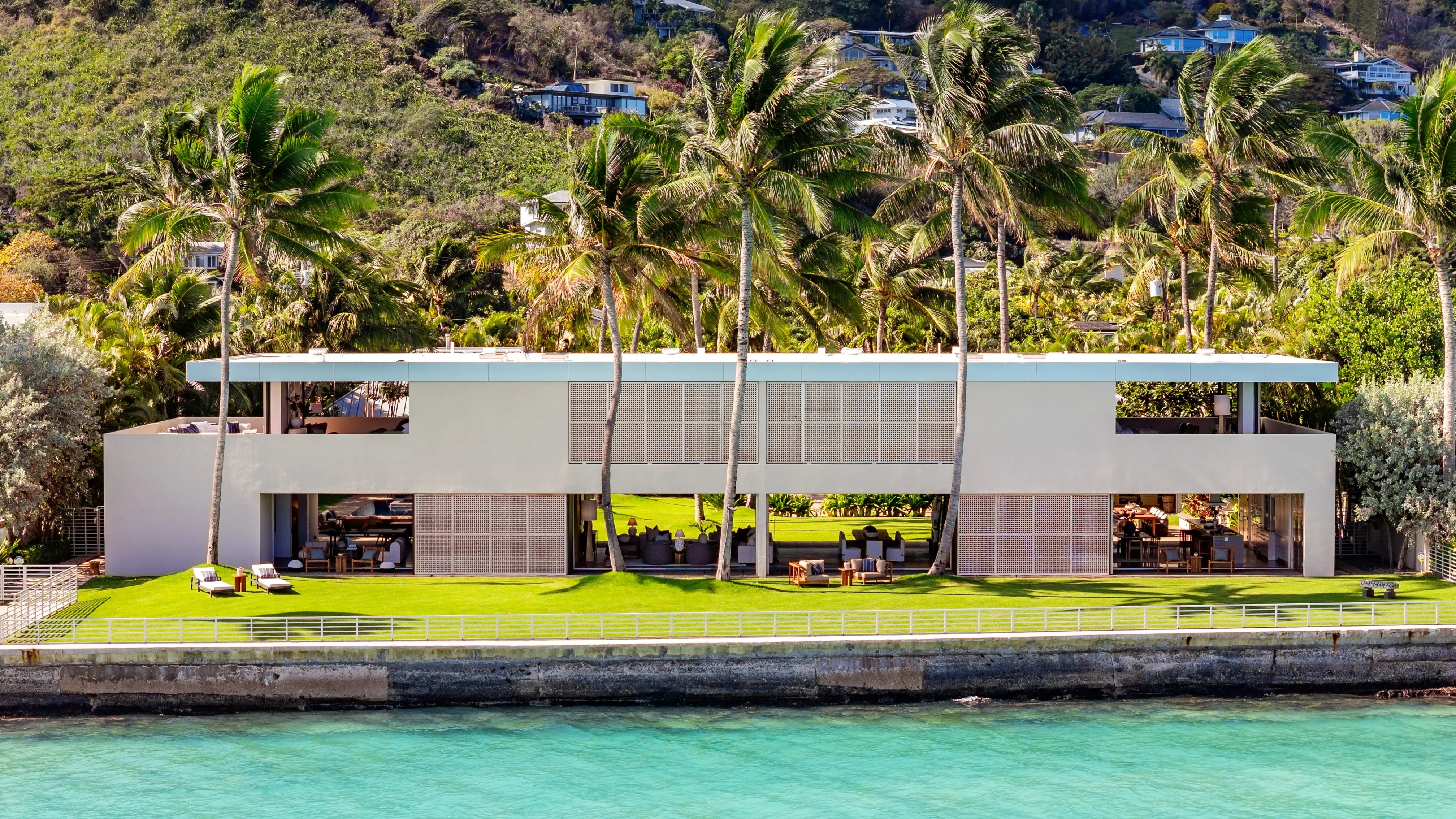 1240 Mokulua Drive – Vesta