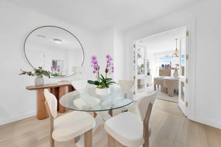 15 Central Park West, 8B Vesta