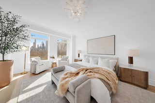 15 Central Park West, 8B Vesta