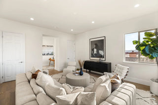 2152 Pont National Drive—Henderson, NV Vesta