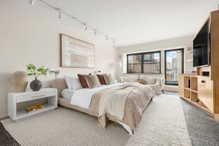 510 East 86th Street, 17C Vesta