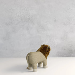 Lion Knitted Stool Vesta